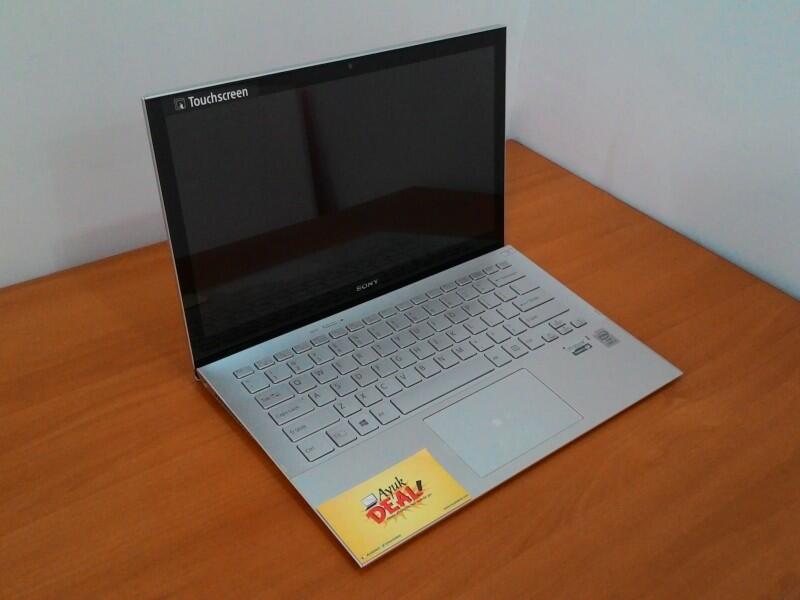 Sony Vaio Pro SVP13213SGS Silver. Cuman 1.06kg! @AyukDeal.com