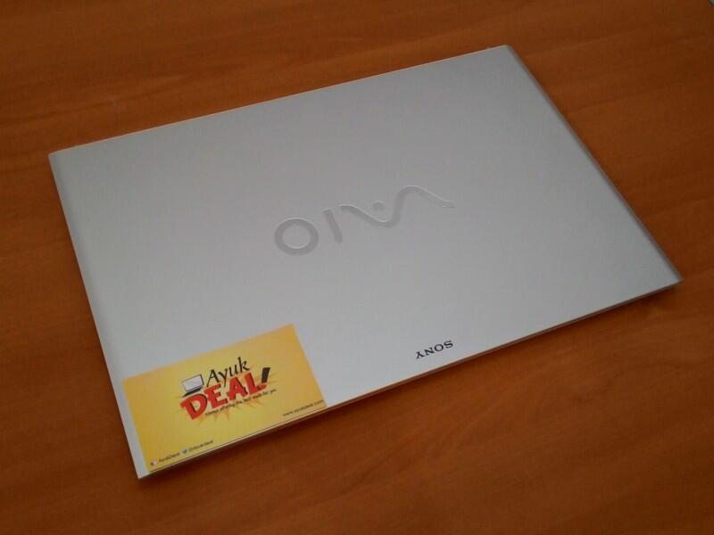 Sony Vaio Pro SVP13213SGS Silver. Cuman 1.06kg! @AyukDeal.com