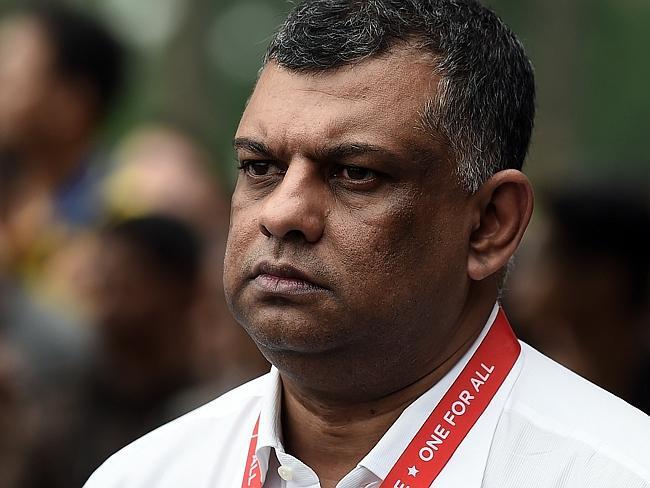 Jonan Bekukan Rute AirAsia, Ada Tiga Keanehan