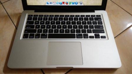 MACBOOK PRO 13 INCHI MID 2010 RAM 8 GB HDD 320GB JARANG PAKAI CC NORMAL MURAH GAN