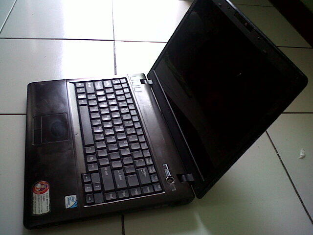 LAPTOP FUJITSU LH531 CORE i3-2310M 2GB/500GB OKE GOOD