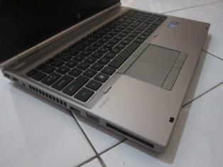 LAPTOP GAMING HP EliteBook 8560p Core i5 RAM3GB HD320GB