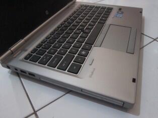 LAPTOP HP EliteBook8460p Core i5 RAM4GB HD250GB free ongkir jakarta