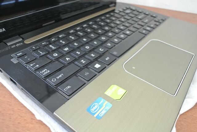 Laptop gaming Toshiba L40 Core i3 nvidia 740m 2Gb || Surabaya masuk.,.!!