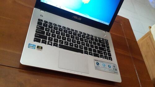ASUS N46VM CORE i5-3210M NVIDIA GT630M 2 GB COCOK UNTUK GAMING