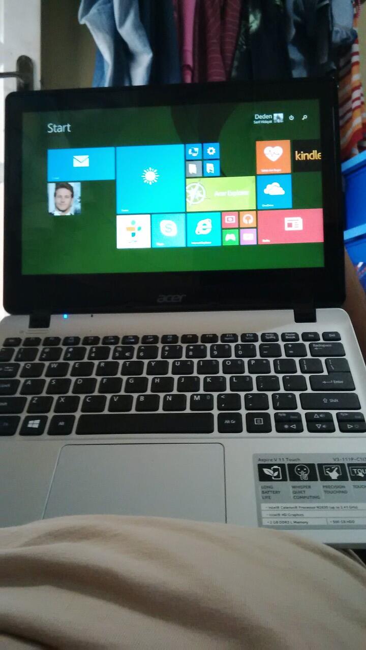 Netbook Notebook Laptop Acer Aspire V11 Touch Murah