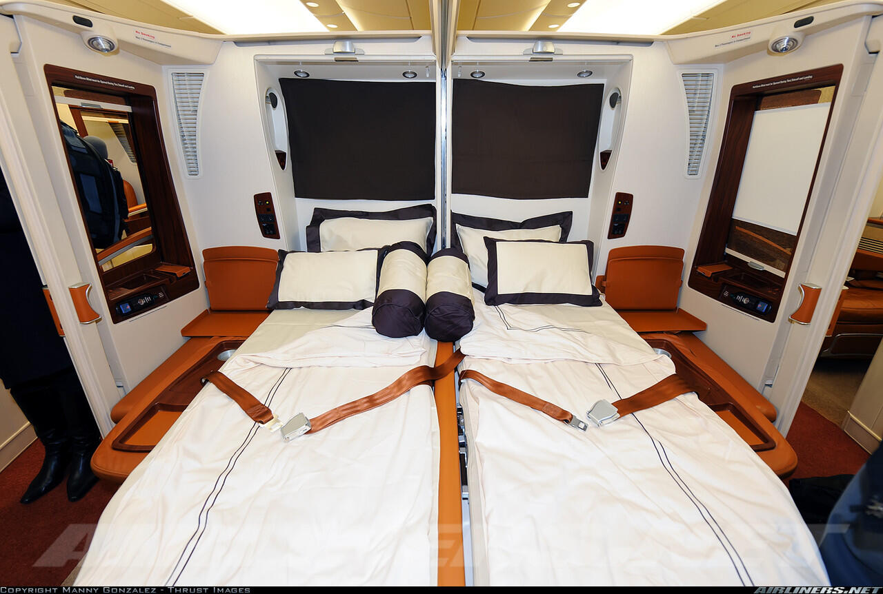 AirBus A380 : Hotel Berbintang 5 di Pesawat