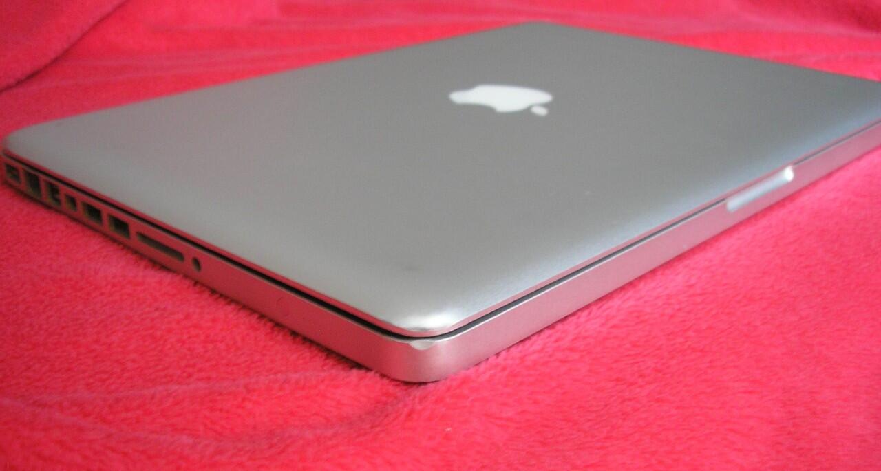 macbook pro 13" 2010 matot jual cepet aja bogor kota