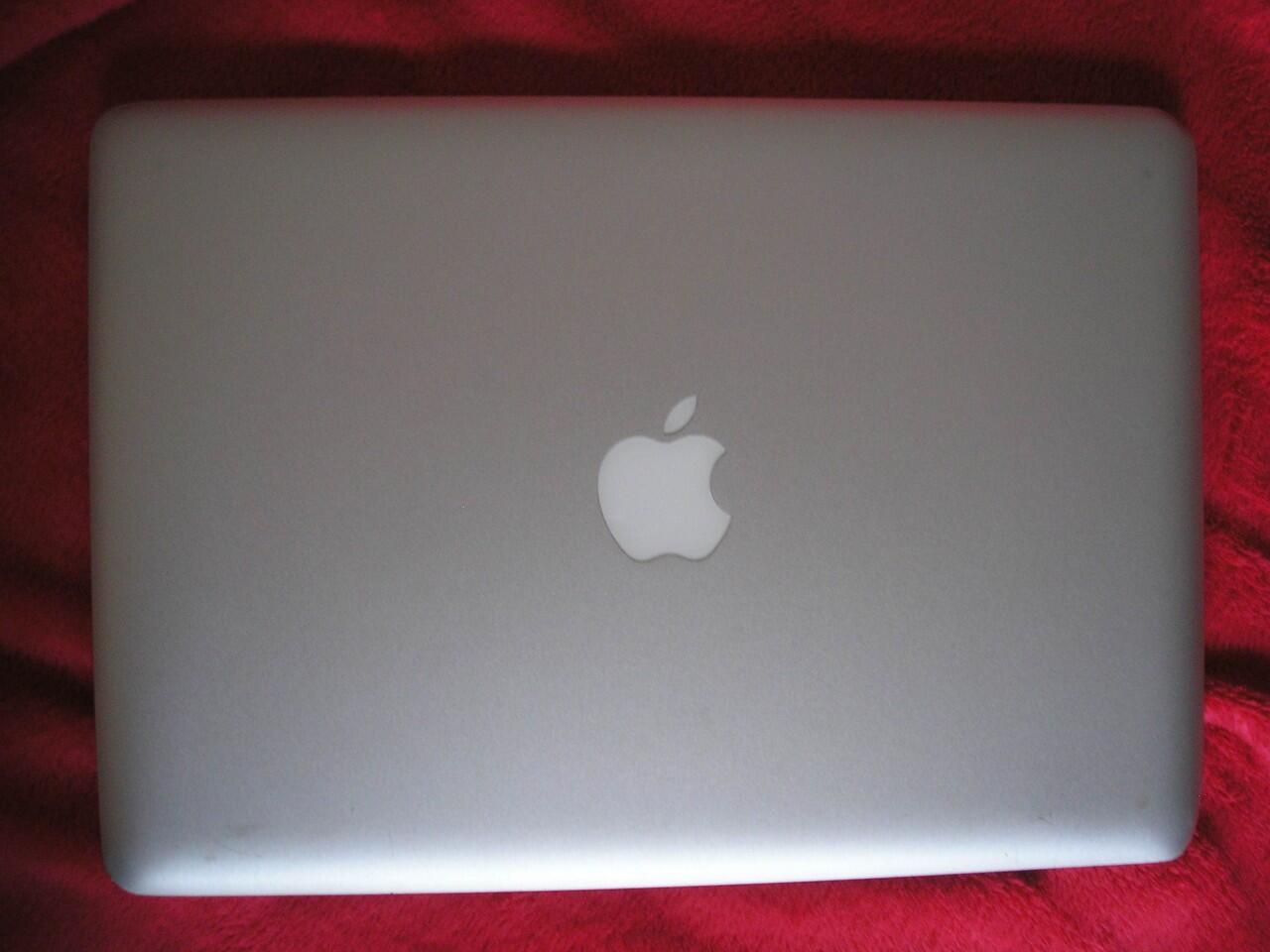 macbook pro 13" 2010 matot jual cepet aja bogor kota