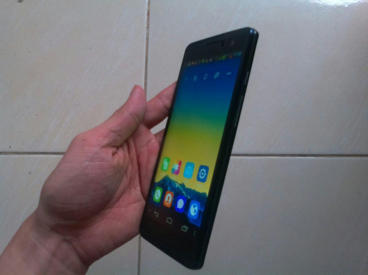 Smartfren andromax z Jakarta Barat + memo 8 GB 1.8 jt