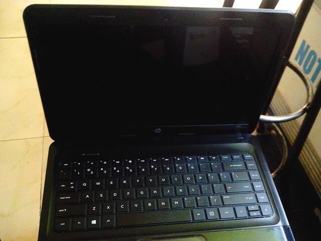 HP 1000 Mulus Garansi panjang Like New