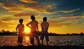 10 Alasan Sahabat Sejati Jauh Lebih Penting daripada Pacar