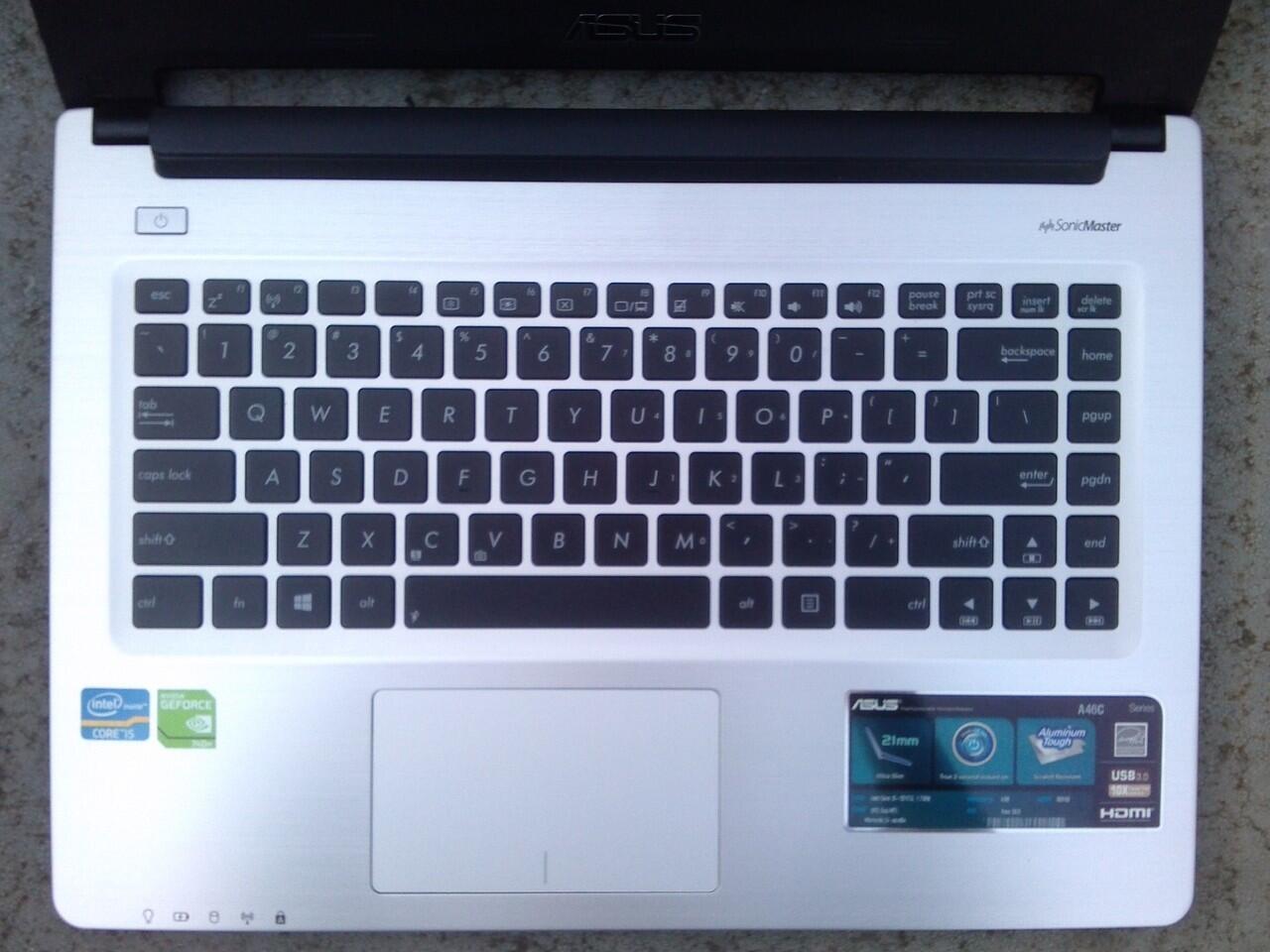 ULTRABOOK ASUS A46C CORE i5 - IVY BRIDGE WITH NVIDIA 740M MULUSS 98% GAMMER