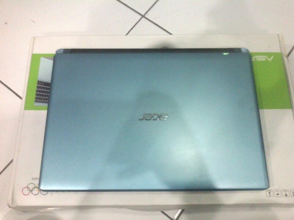Laptop Acer V5-471G Core i3 Garansi s/d Mei 2016 Bandung