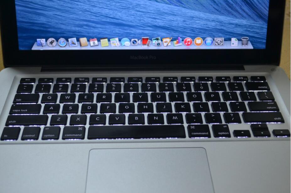 Apple Macbook Pro 13" MD101 2012 Core i5 2.5Ghz, RAM 4GB, Intel HD4000