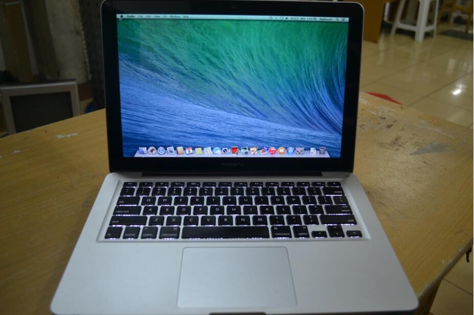 Apple Macbook Pro 13" MD101 2012 Core i5 2.5Ghz, RAM 4GB, Intel HD4000