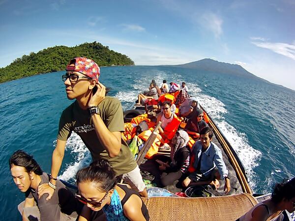 SELAMI LAUT DAN DAKI GUNUNG KRAKATAU HARI KEMERDEKAAN 15 - 17 AGUSTUS 2015