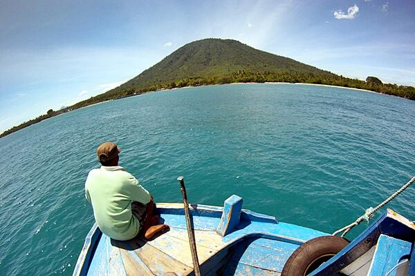 PERAYAAN KEMERDEKAAN DI GUNUNG ANAK KRAKATAU 14 - 16 AGUSTUS 2015 