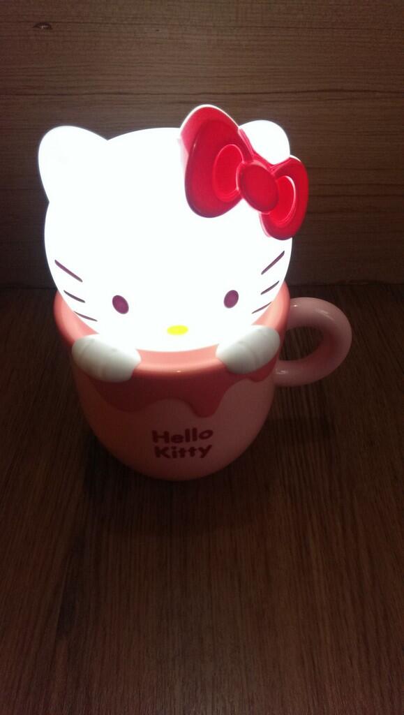 Lampu Cangkir Hello Kitty !! BISA DI CAS ULANG, MASUK YUK...