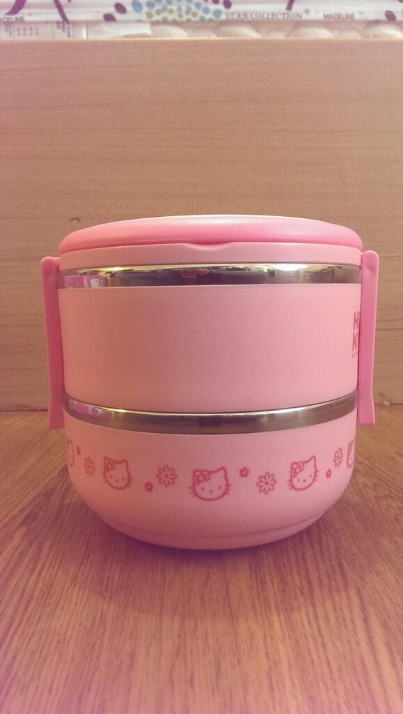 Rantang Hello Kitty !!! koleksi buat HK lover :)