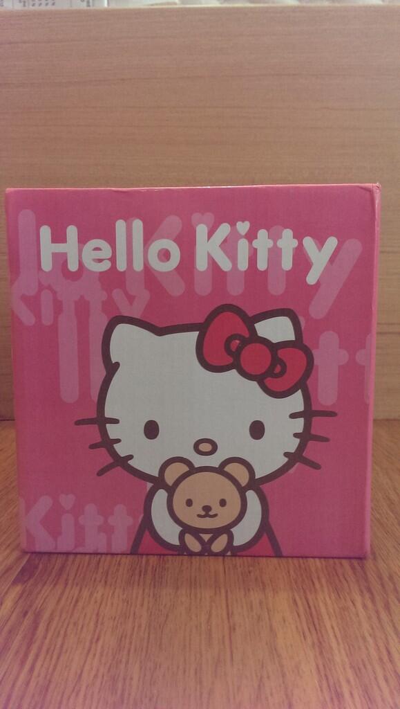 Rantang Hello Kitty !!! koleksi buat HK lover :)