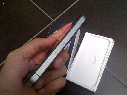 WTS&gt; Iphone 4 black 8gb ex garansi SES murah kondisi 95% Magelang - Jogja
