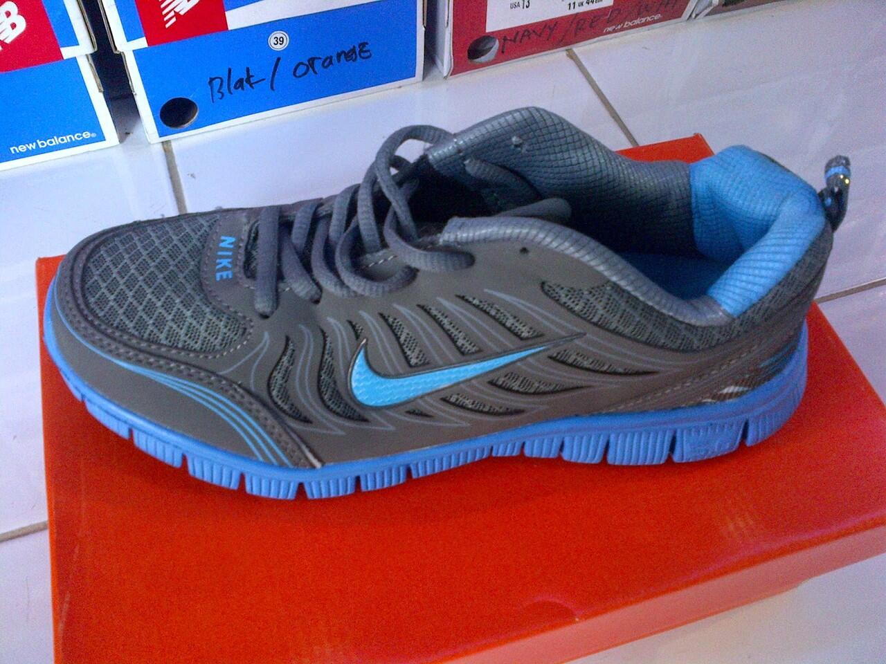 SEPATU NIKE AIR MAX GRADE ORI BERKUALITAS DENGAN HARGA BISA DIATUR LAH