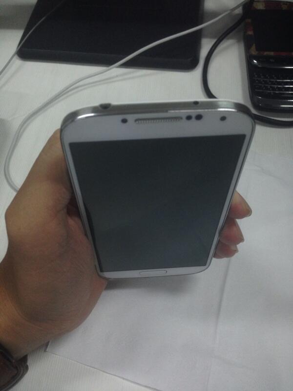 Samsung Galaxy S4 White Bandung