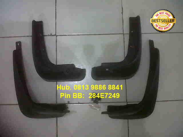 Mudguard / Karpet Lumpur Mobil Avanza Xenia Innova