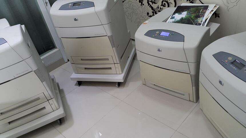 Printer Color A3 Hp Laserjet 5550dtn Bergaransi
