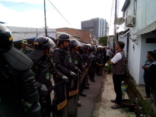 Tentara Usir Paksa Warga Asrama Batalion Siliwangi Cililitan