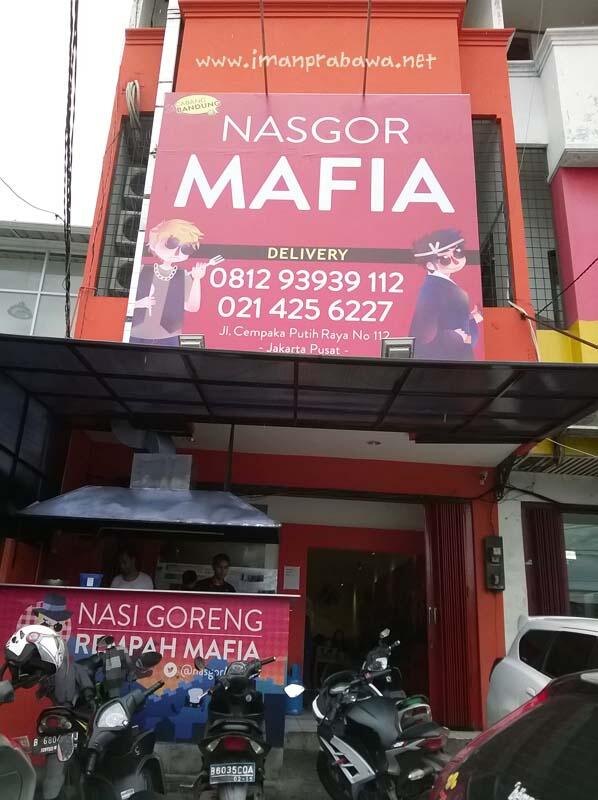 Nasi Goreng Mafia