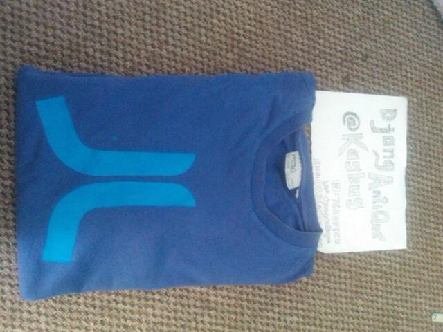 Kaos Uniqlo, Polo Uniqlo, Polo Lacoste, Polo Nautica, Kaos Vans, Kaos Stussy, etc