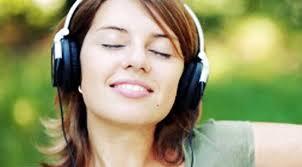 5 ALASAN MENGAPA KITA HARUS BAWA HANDPHONE DIMANAPUN