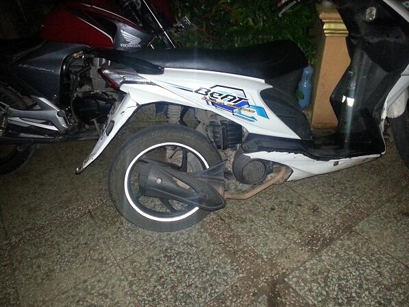 jual honda beat putih 2009