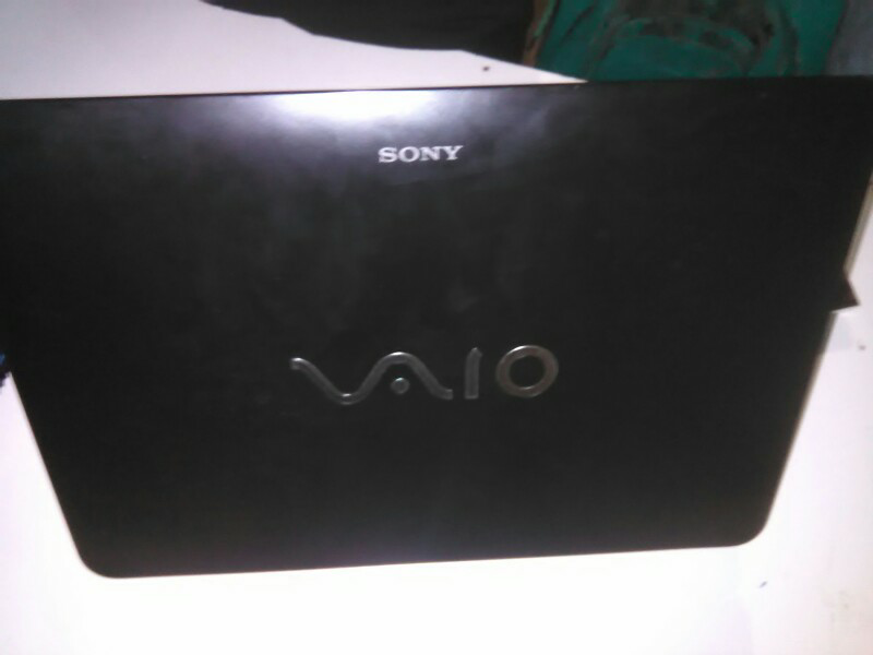 sony vaio touchscreen murah