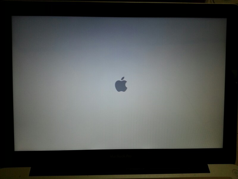 ◆¤◆apple macbook pro13 inch 2.4GHZ CORE 2 DUO hd 256 gb, ram 4gb◆●◆