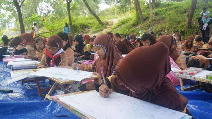 Efek Psikologis Mata pelajaran Menggambar di SD