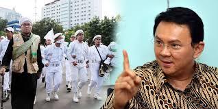 cuma ada di Indonesia!!!Budaya Tandingan