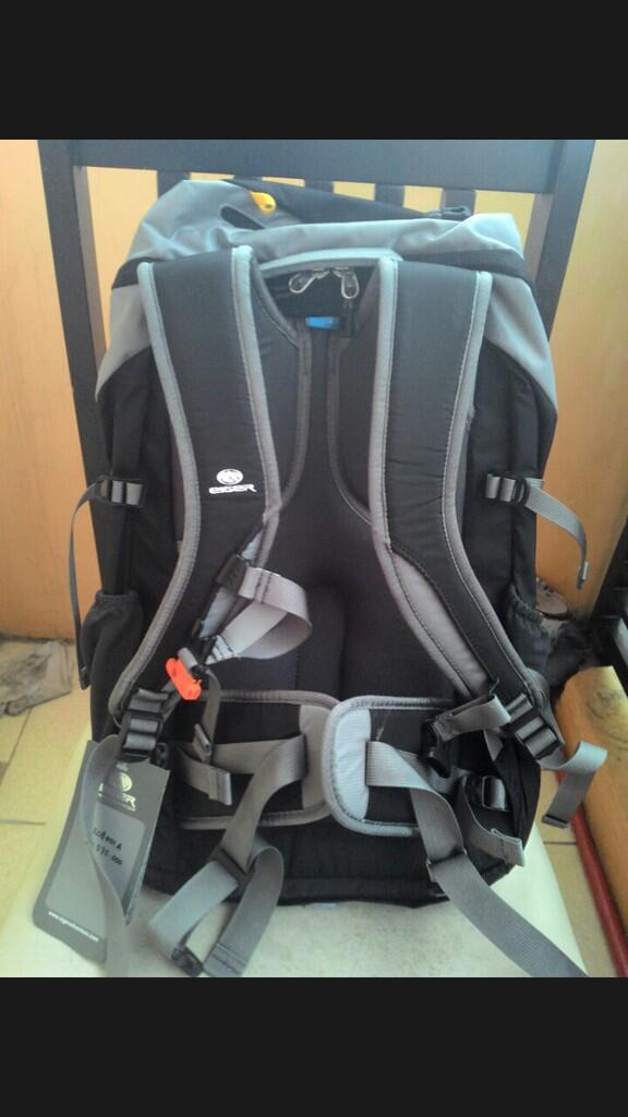 Terjual TAS RANSEL CARRIER EIGER  NIKE HELM  INK MURAH 