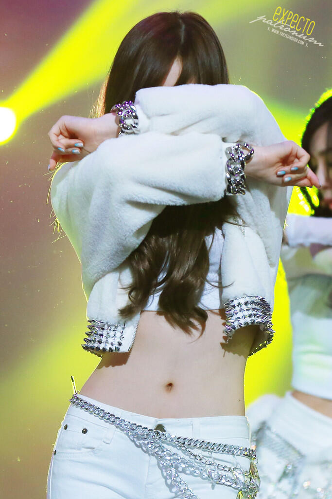 Taeyeon Abs