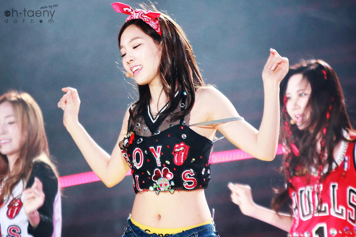 Taeyeon Abs