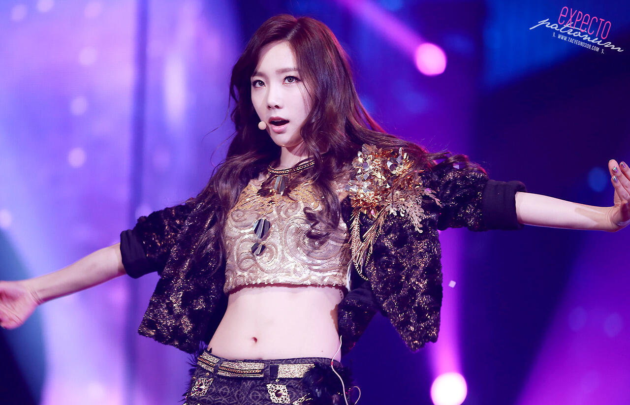 Taeyeon Abs