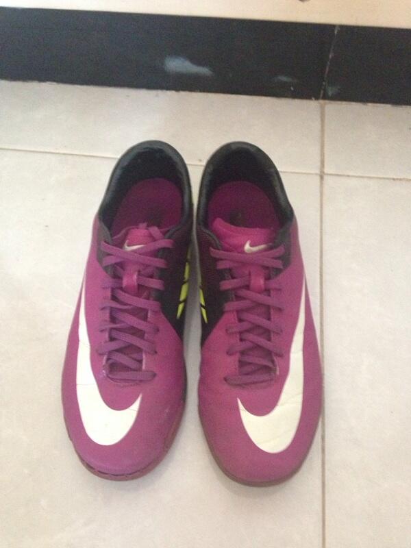 Sepatu futsal nike mercurial victory ii plum original size 42 semarang