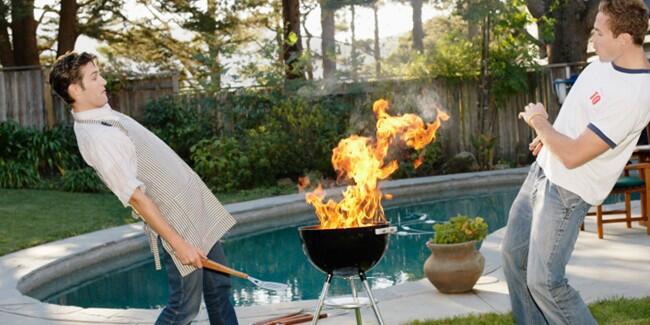 ASLI ANTI MAINSTREAM GAN !!! BAKAR2AN SOSSIZZ !!!!!