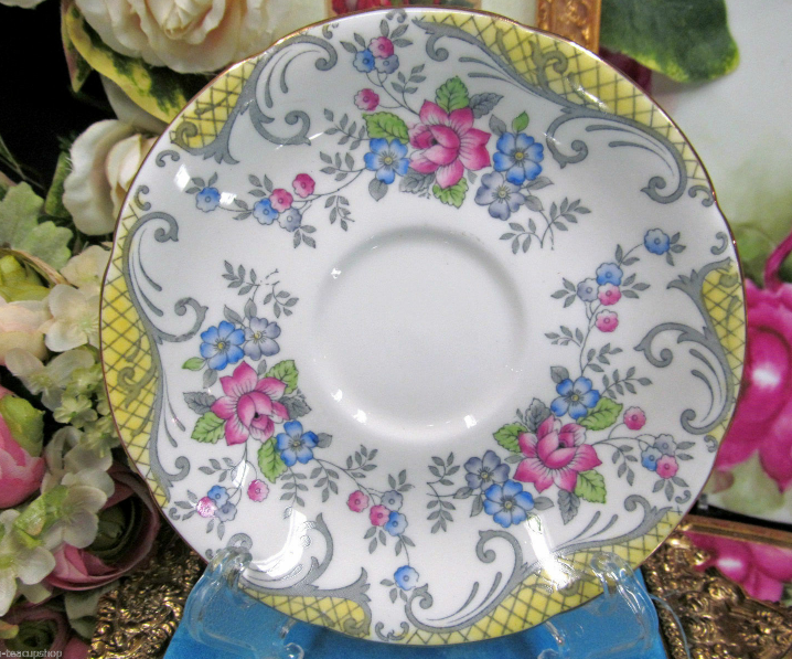 Cangkir / Tea Cup Vintage Royal Grafton