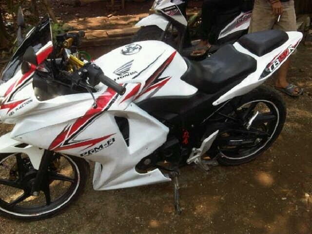 Terjual JUAL FAIRING FULL SET - PABRIK RACING & MODIFIKASI 