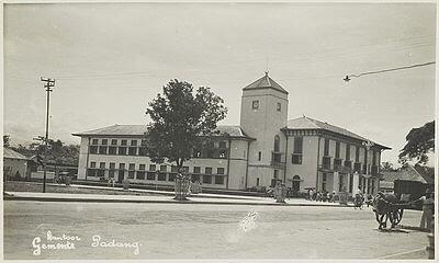 Sejarah Kota Padang