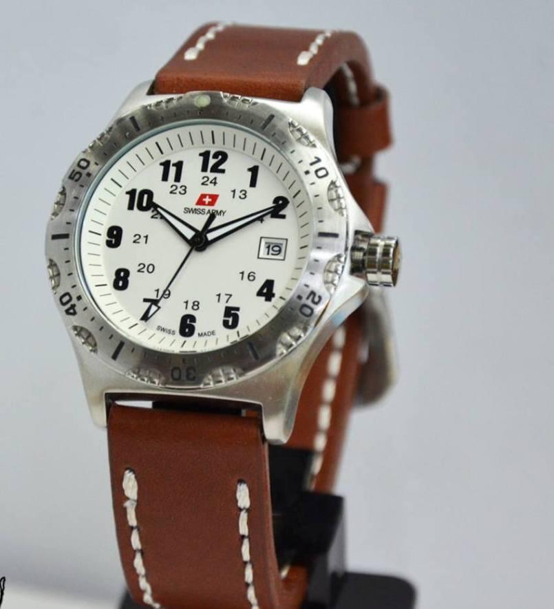 Jam Tangan Swiss Army Original Garansi 1th ( model Banyak )