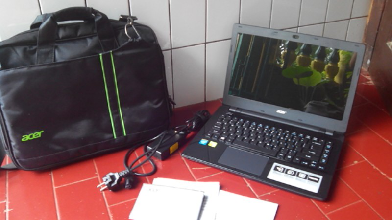 ACER GAMING E5-411-CG5D / E5-411G N2840/GT820M/500/2GB